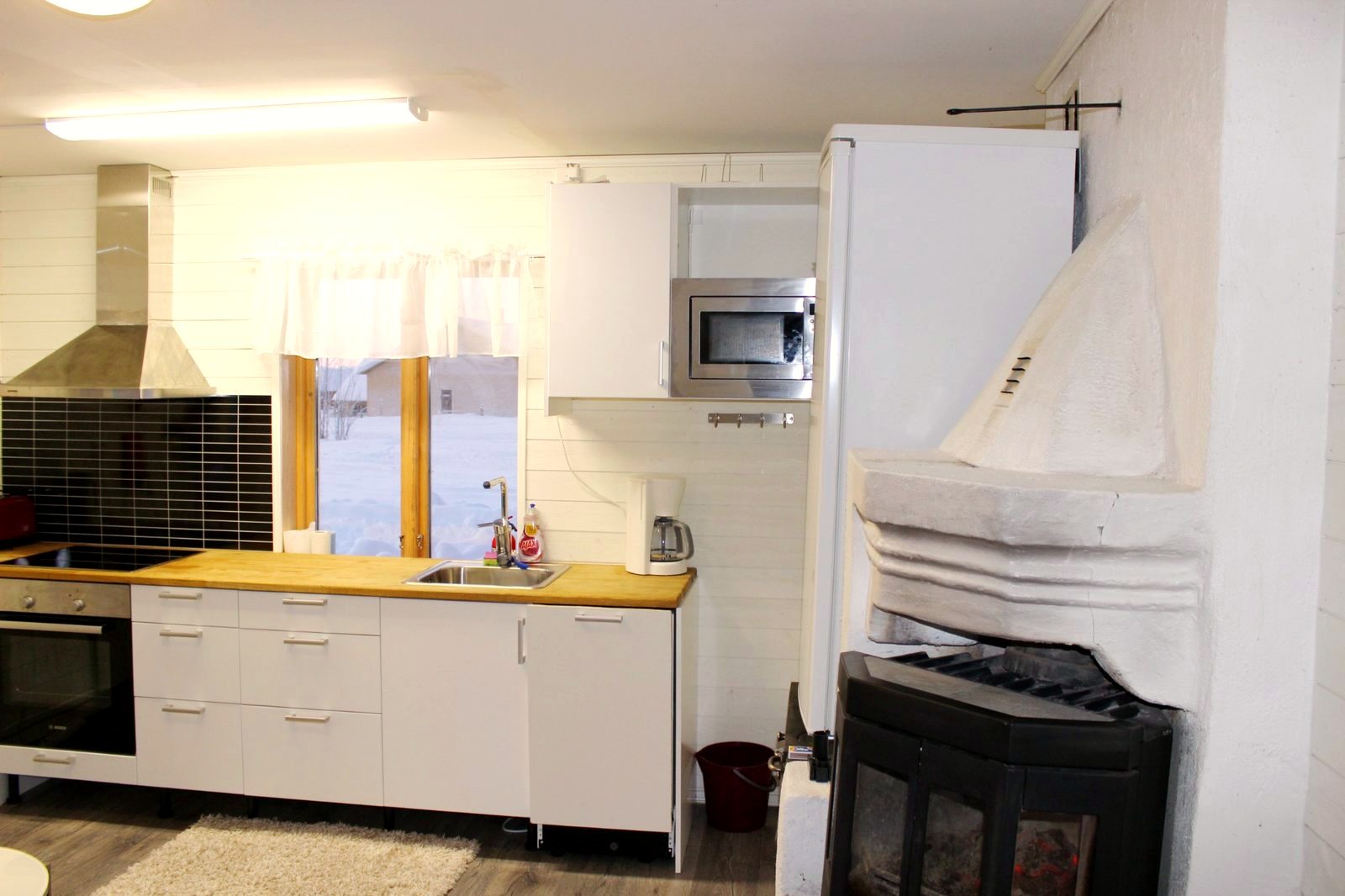Gårdshus mit Küche und Kamin